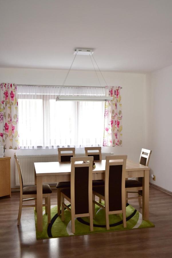 Lukov  Apartman Lukov מראה חיצוני תמונה
