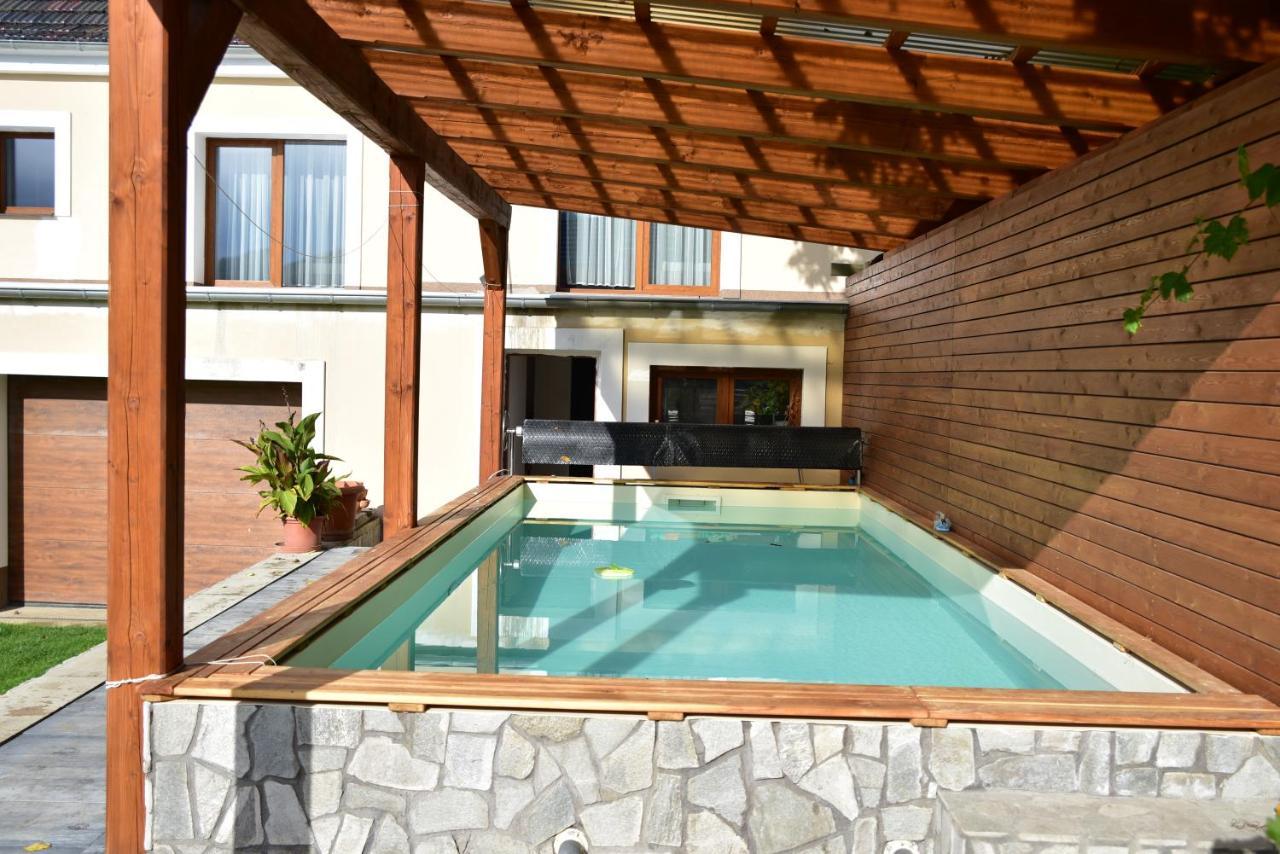 Lukov  Apartman Lukov מראה חיצוני תמונה